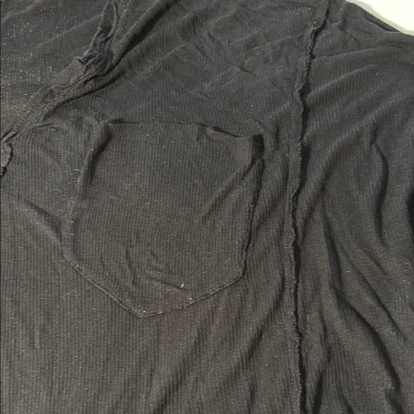 Free People We The Free V-Neck Black Ribbed Raw Hemmed Top - Picture 3 of 11